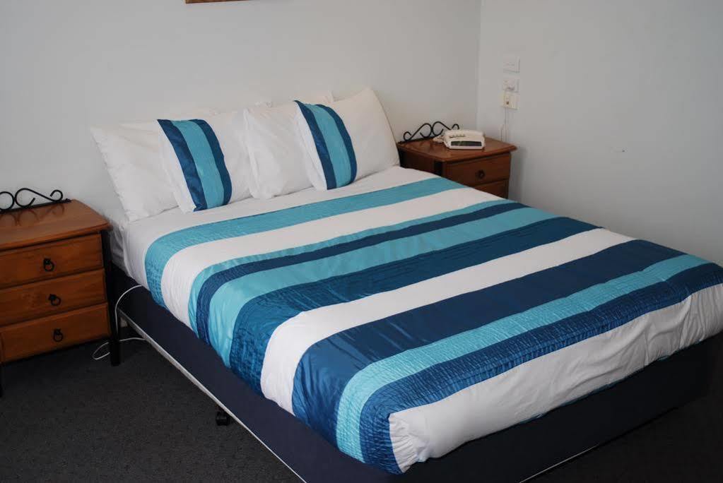 Melton Motor Inn And Apartments Εξωτερικό φωτογραφία